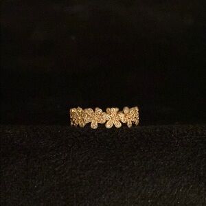 Pandora Daisy Rose hi Gold Floral Lace Ring Size 6